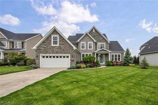 32708 Albion Drive, Avon Lake, OH 44012