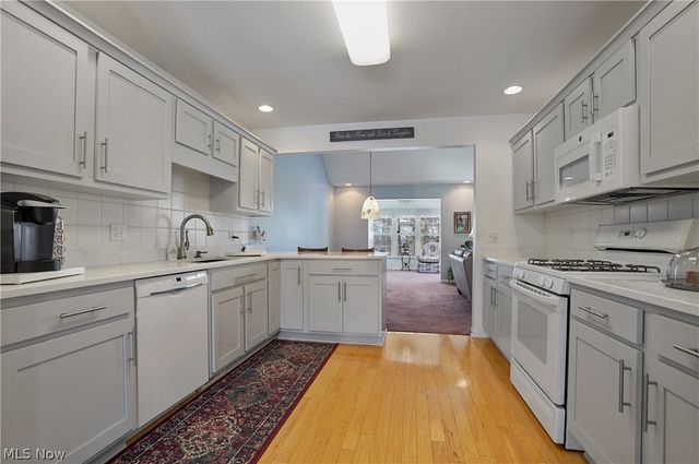 421 W Reserve Drive 82, Cuyahoga Falls, OH 44223