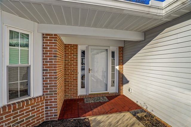 421 W Reserve Drive 82, Cuyahoga Falls, OH 44223