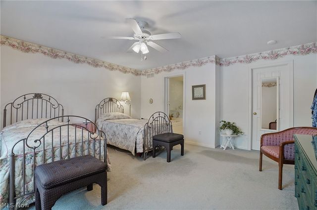 421 W Reserve Drive 82, Cuyahoga Falls, OH 44223