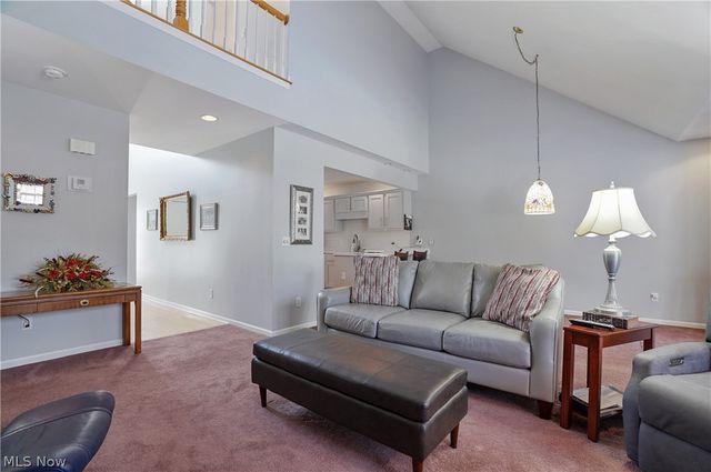 421 W Reserve Drive 82, Cuyahoga Falls, OH 44223