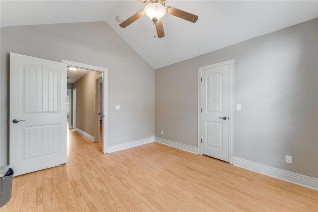 599 N Rocky Crossing, Fayetteville, AR 72704