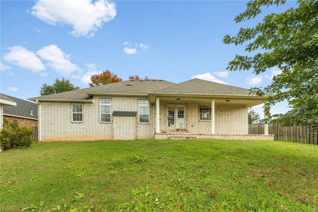 599 N Rocky Crossing, Fayetteville, AR 72704