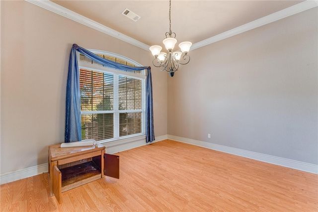 599 N Rocky Crossing, Fayetteville, AR 72704