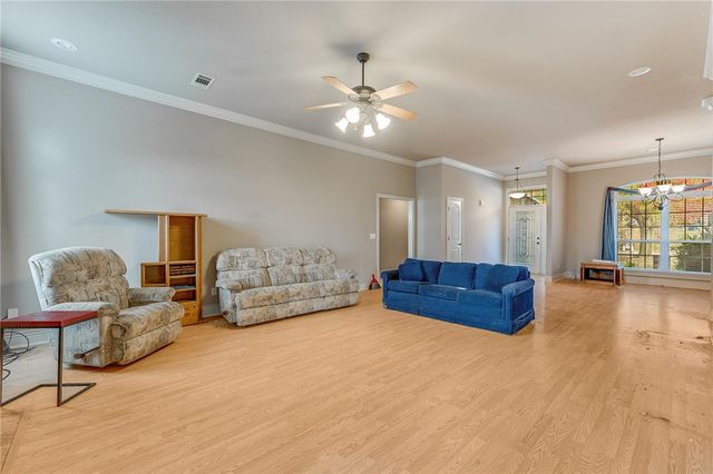 599 N Rocky Crossing, Fayetteville, AR 72704