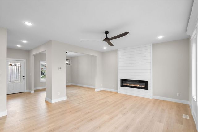 5826 MISTY SPRINGS WAY, Columbia, MO 65202