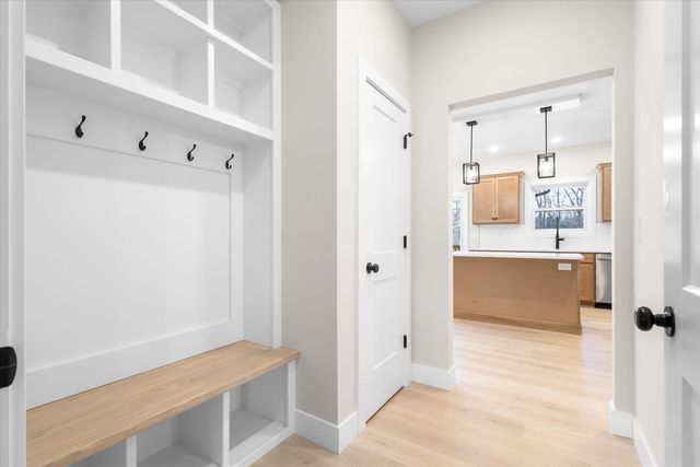 5826 MISTY SPRINGS WAY, Columbia, MO 65202