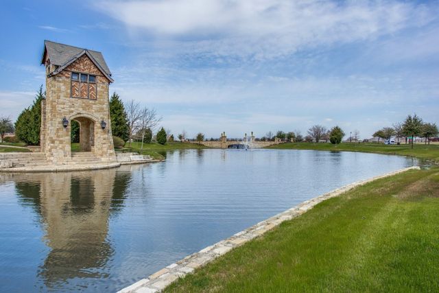 1008 Devonshire Drive N, Forney, TX 75126