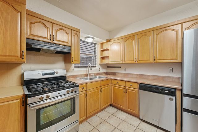 14813 Oakwood Lane, Balch Springs, TX 75180