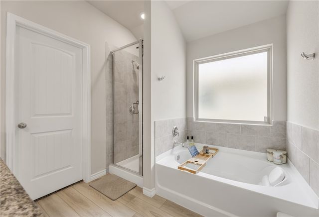 2016 Chief Street, Bryan, TX 77807