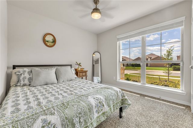 2016 Chief Street, Bryan, TX 77807