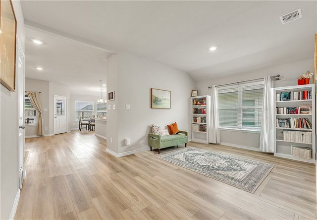 2016 Chief Street, Bryan, TX 77807