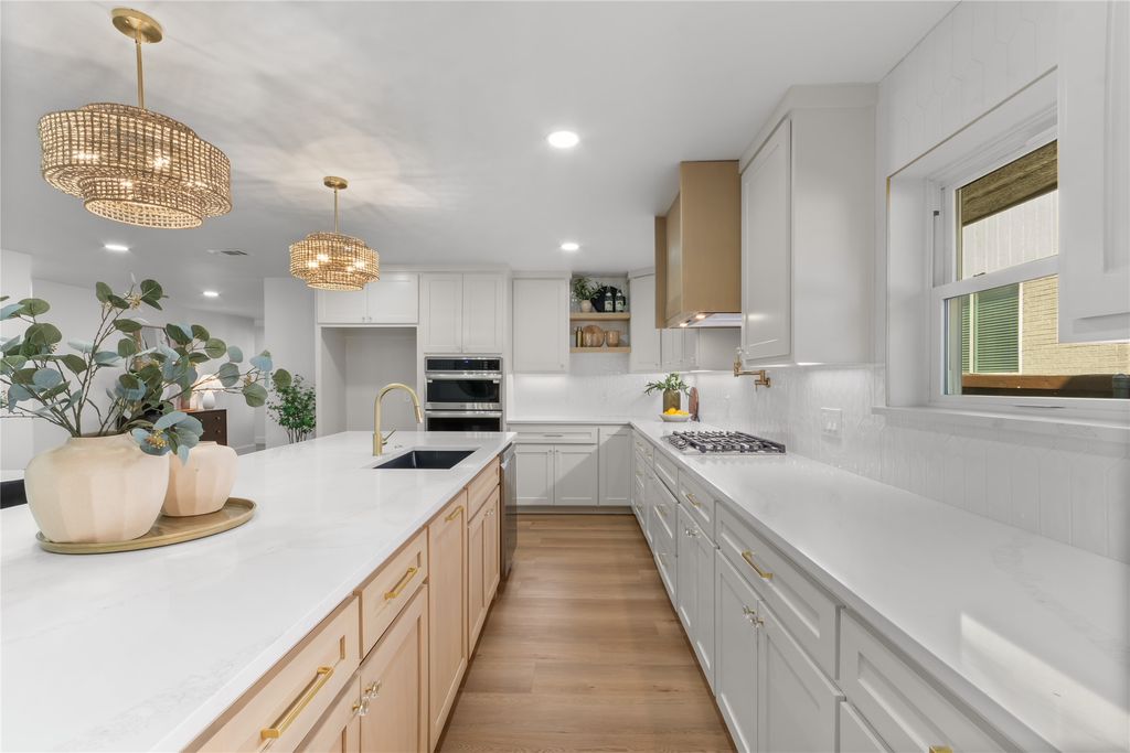 9016 Westbriar Drive, Dallas, TX 75228