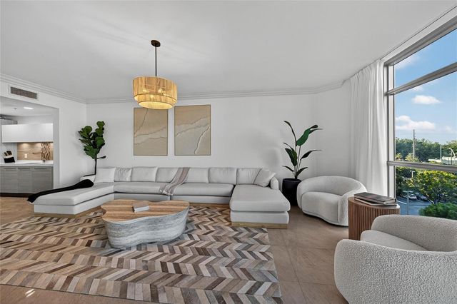 17301 Biscayne Boulevard 506, North Miami Beach, FL 33160
