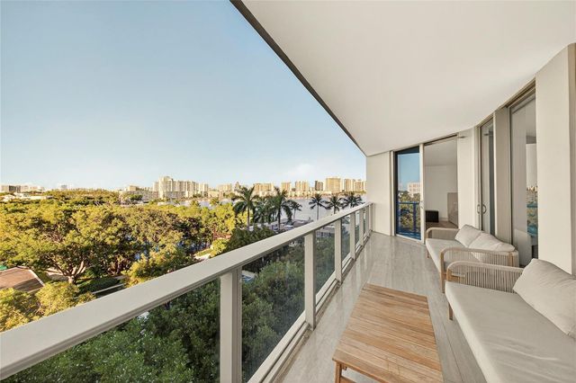 17301 Biscayne Boulevard 506, North Miami Beach, FL 33160