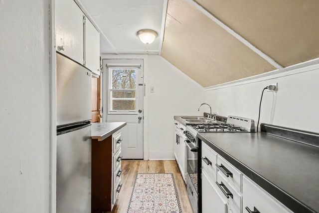 120 S Kinzie Street, Thornton, IL 60476