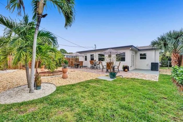1609 N M Street, Lake Worth Beach, FL 33460