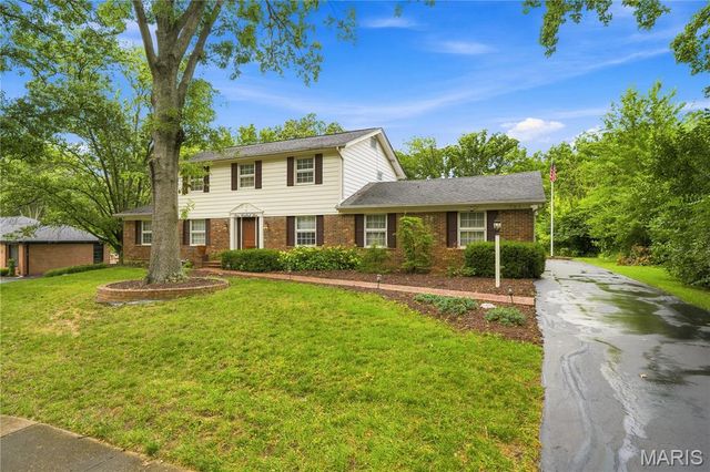 505 Richley Drive, Chesterfield, MO 63017