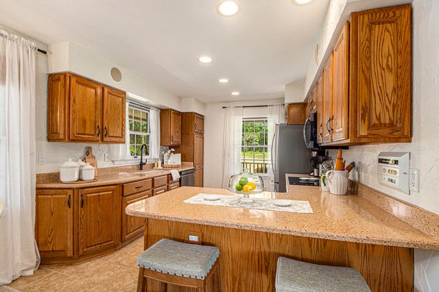 12815 E Michigan Avenue, Grass Lake, MI 49240
