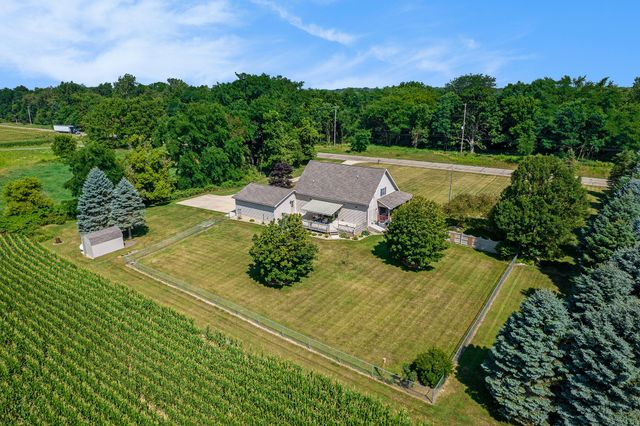 12815 E Michigan Avenue, Grass Lake, MI 49240