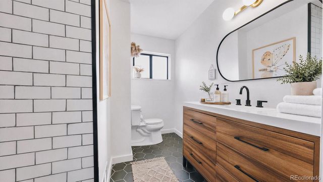5150 S Keenland Court, Littleton, CO 80123