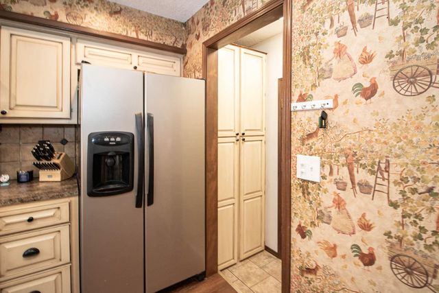 742 N Sullivan, Mulvane, KS 67110