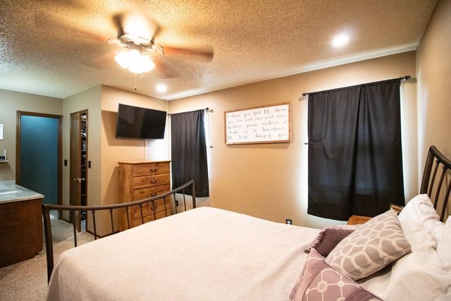 742 N Sullivan, Mulvane, KS 67110