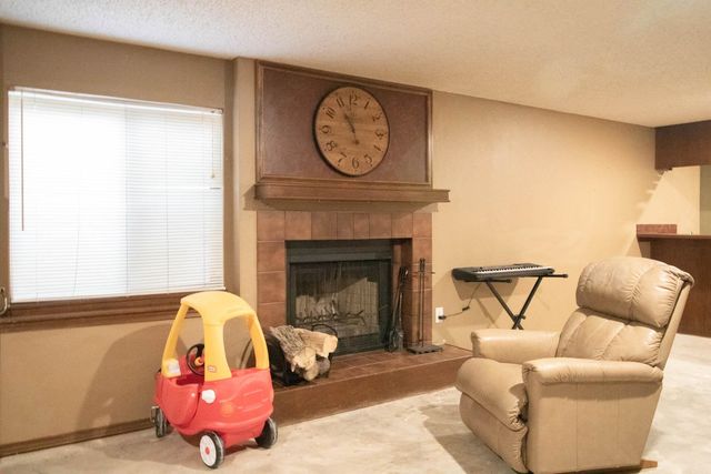 742 N Sullivan, Mulvane, KS 67110