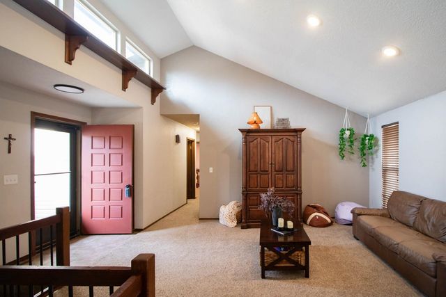 742 N Sullivan, Mulvane, KS 67110