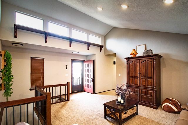 742 N Sullivan, Mulvane, KS 67110