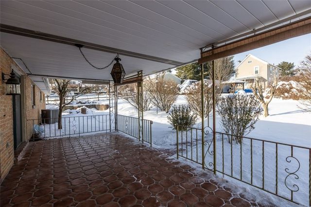 628 Marple Ave, Canonsburg, PA 15317