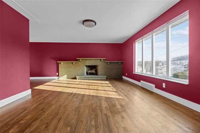 628 Marple Ave, Canonsburg, PA 15317