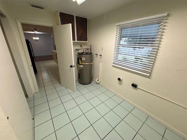 306 S MONROE STREET, Beverly Hills, FL 34465