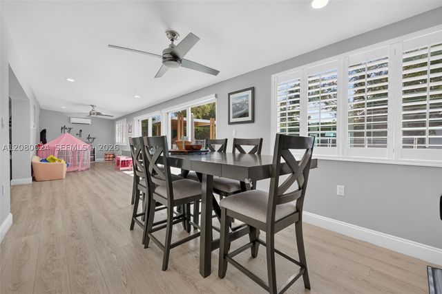 14220 SW 86th Ave, Palmetto Bay, FL 33158
