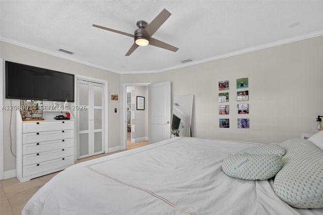 14220 SW 86th Ave, Palmetto Bay, FL 33158