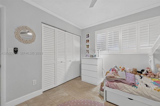 14220 SW 86th Ave, Palmetto Bay, FL 33158