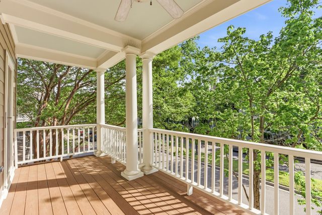 942 HARBOR VIEW DR, Memphis, TN 38103