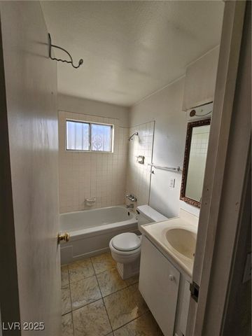 3012 Palm Springs Way, Las Vegas, NV 89102