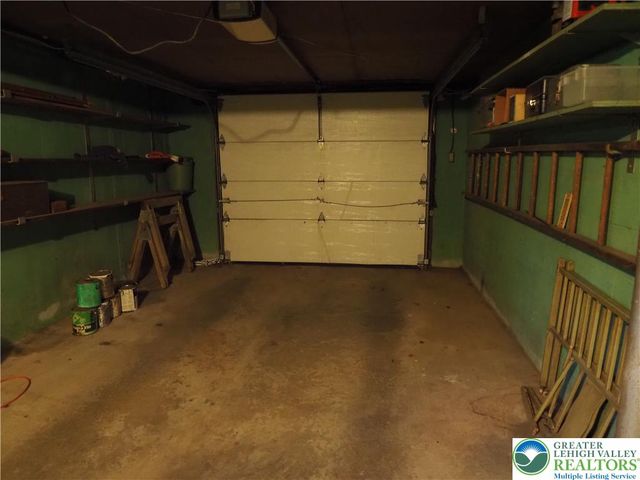 1688 Pleasant View Road, Lower Saucon Twp, PA 18015