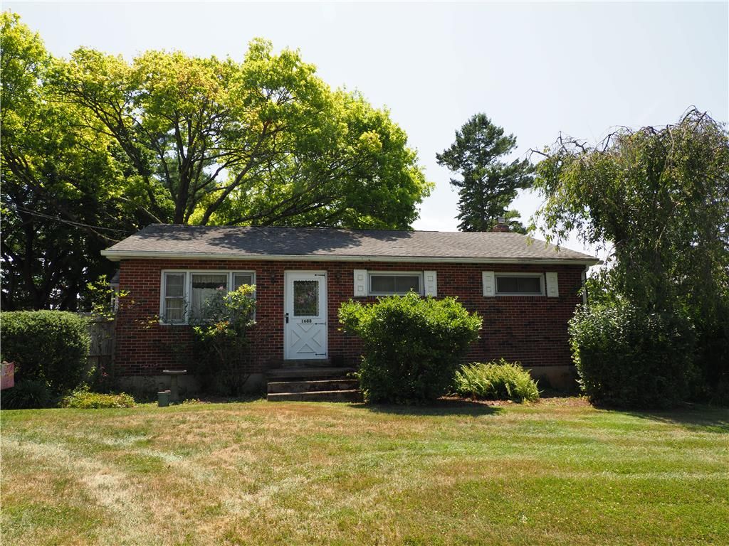 1688 Pleasant View Road, Lower Saucon Twp, PA 18015
