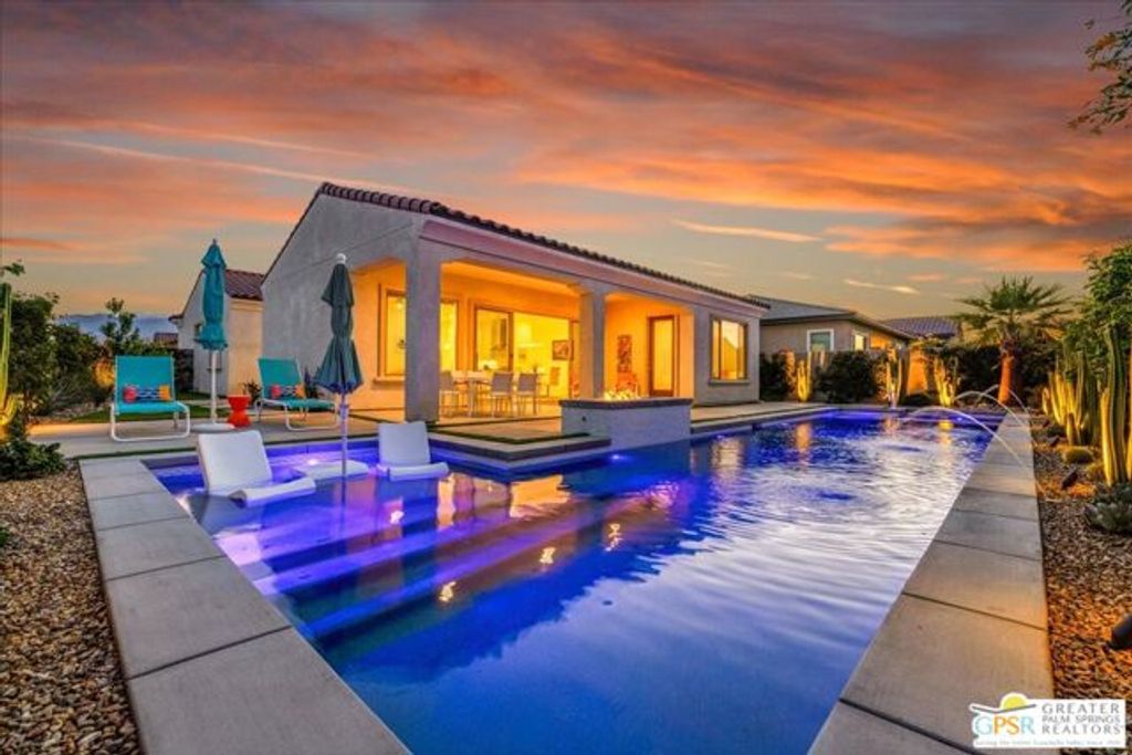 26 Medoc, Rancho Mirage, CA 92270