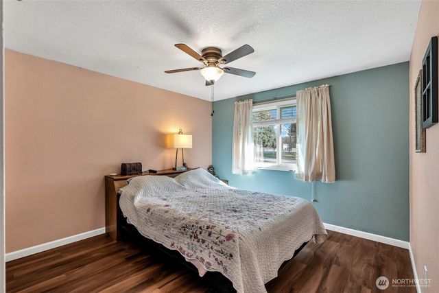 110 CHERRY BLOSSOM Lane, Woodland, WA 98674