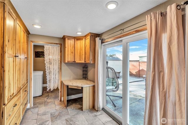 110 CHERRY BLOSSOM Lane, Woodland, WA 98674