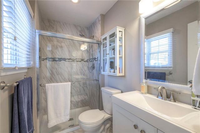 7440 Walmer Street, Overland Park, KS 66204