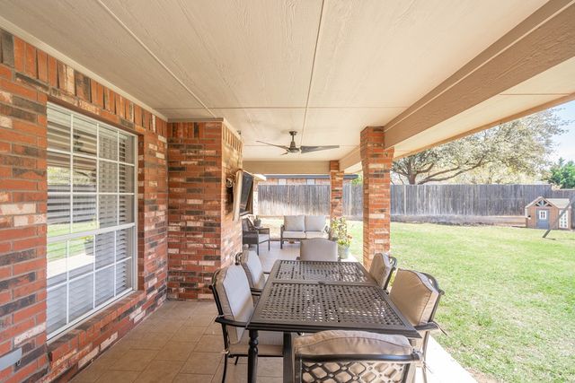 1925 Centerview, Midland, TX 79707