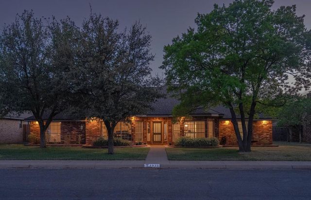 1925 Centerview, Midland, TX 79707