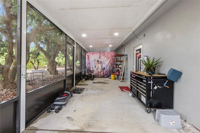 33300 SW 212th Avenue, Homestead, FL 33034