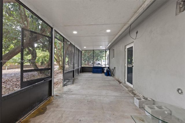 33300 SW 212th Avenue, Homestead, FL 33034