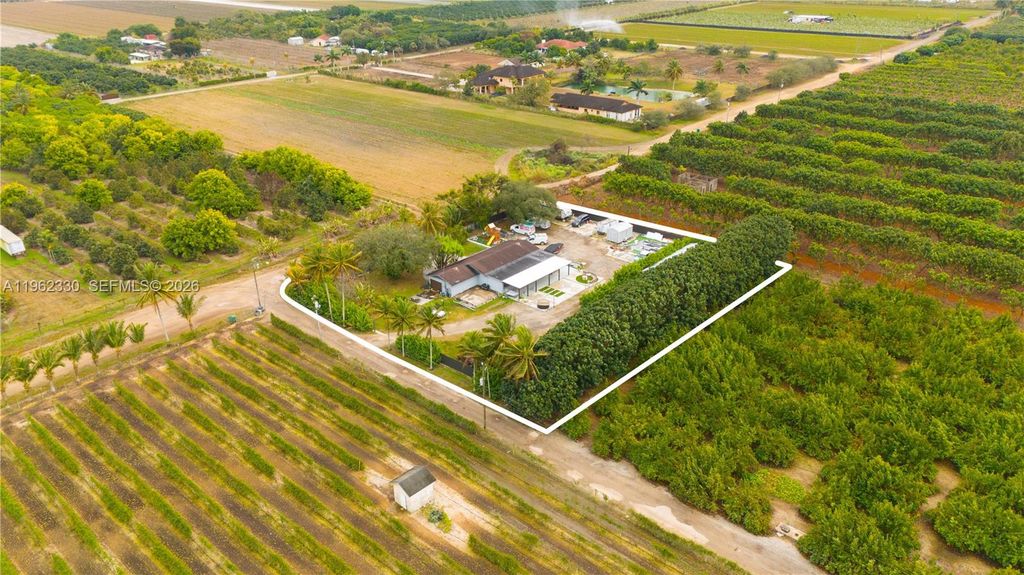 33300 SW 212th Avenue, Homestead, FL 33034