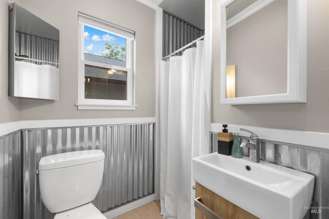 3012 W Clark Street, Boise, ID 83705